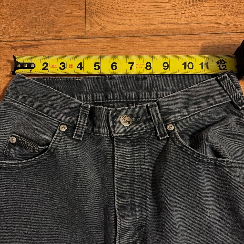 Vintage Lee Riveted Black High Waisted Tapered Mom Jeans Size XS - Picture 4 of 8